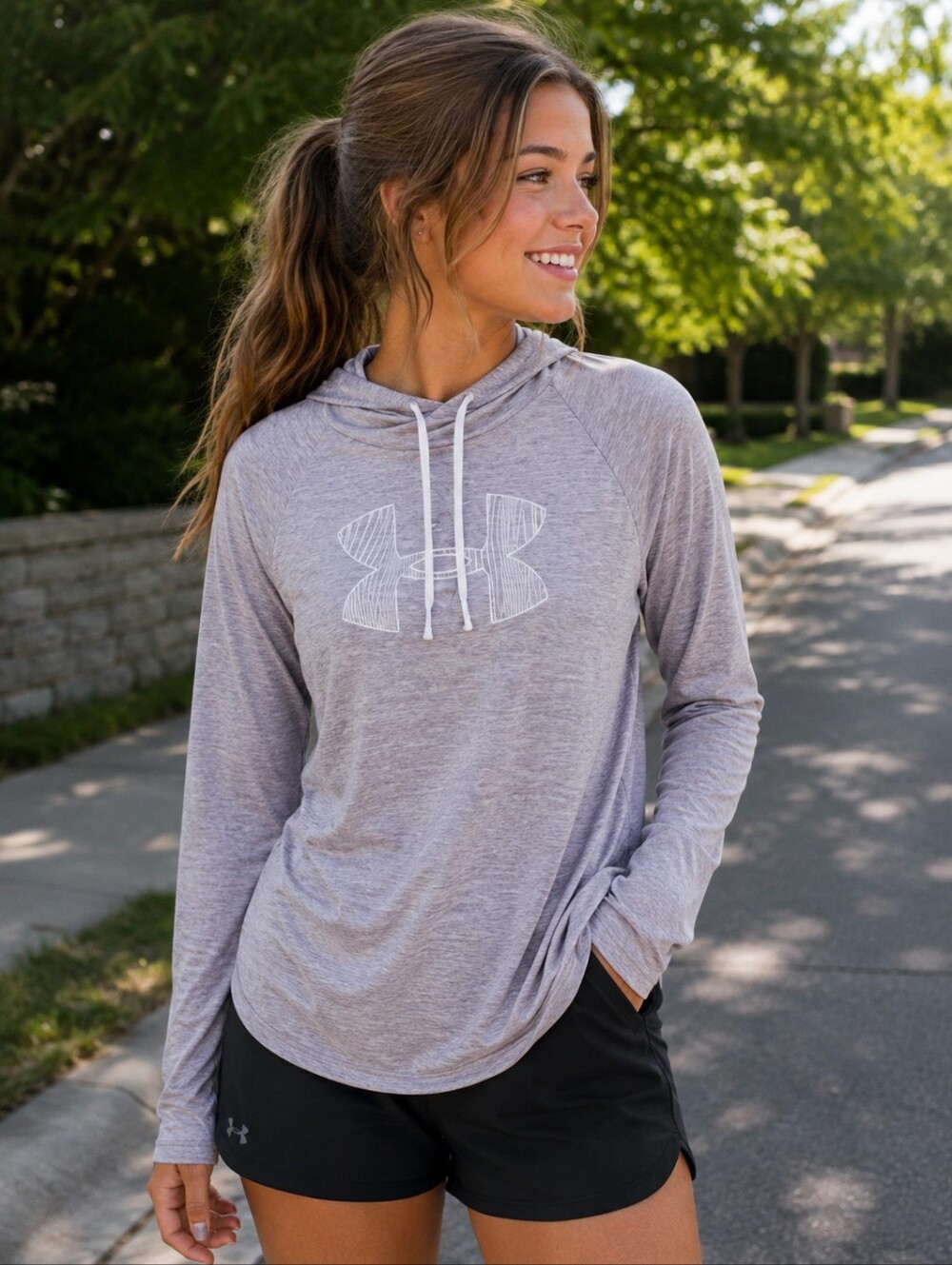 Under Armour Women's Tech LS Graphic Hoodie Size XXL